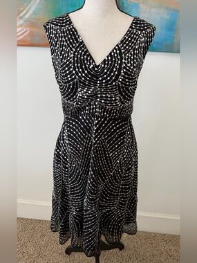 Walter Baker Black Art Deco Sequin Sheer Back Sleeveless Cocktail Dress 4